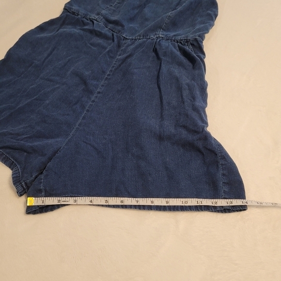 Old Navy Lyocell Denim Jumper Romper 1 Piece Outfit Women's Size Medium - Picture 11 of 13